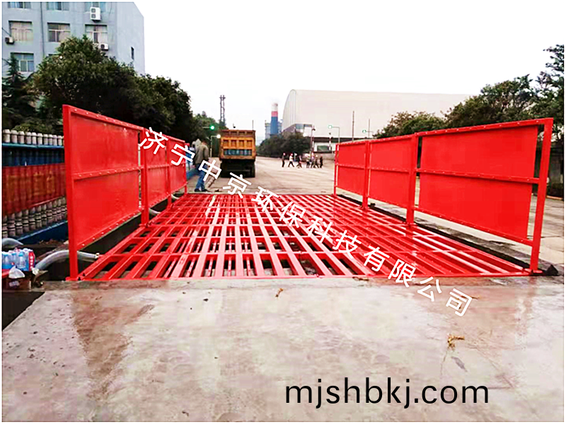 稷山銘福鋼(gang)鐵有限公司 9*4.5*1.2M-200T平闆式洗車機