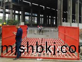 中京颳(gua)泥機現場視頻(pin)